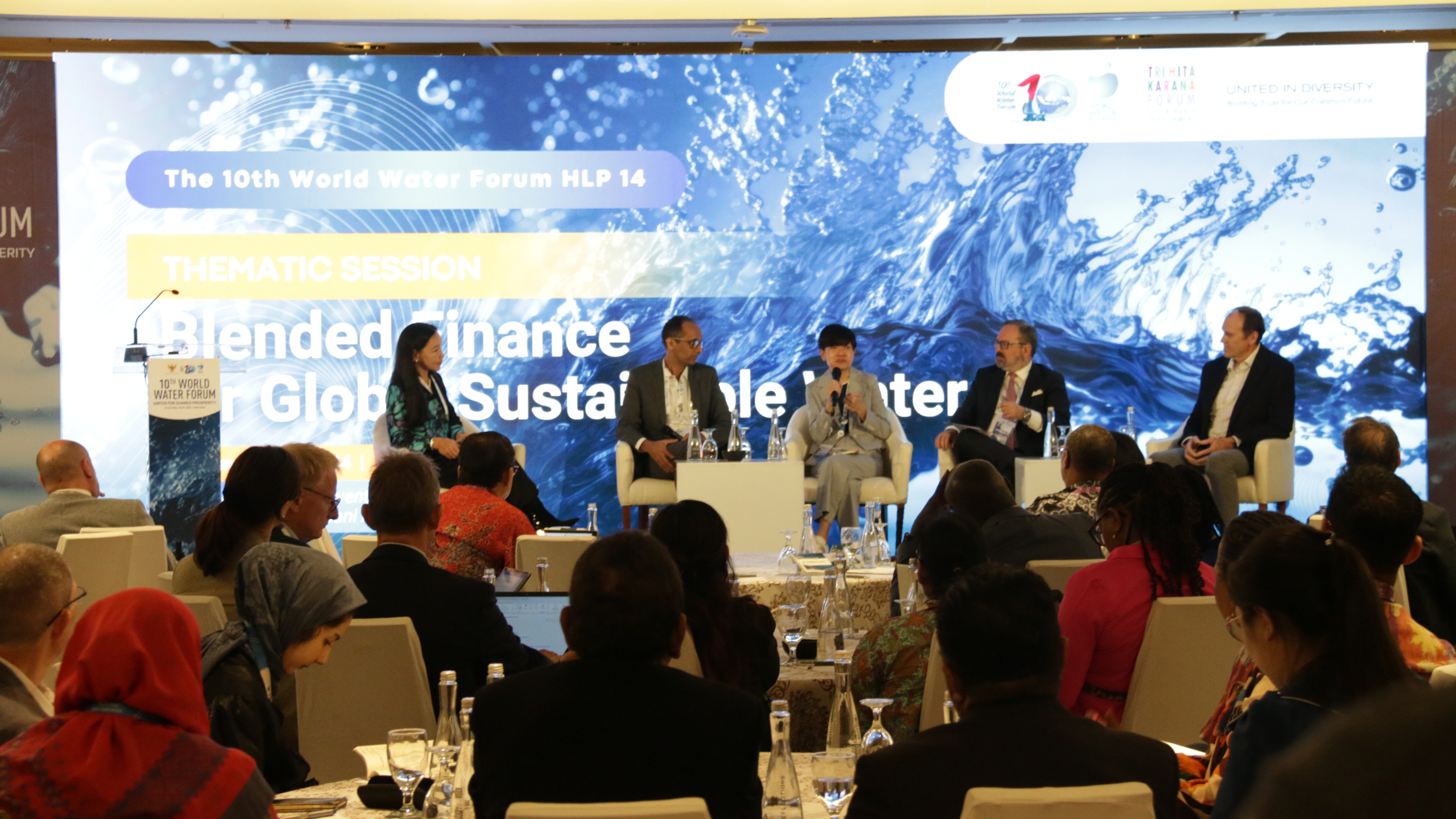 Pemimpin Global Ulas Strategi Pembiayaan Campuran untuk Ketahanan Air di World Water Forum ke-10